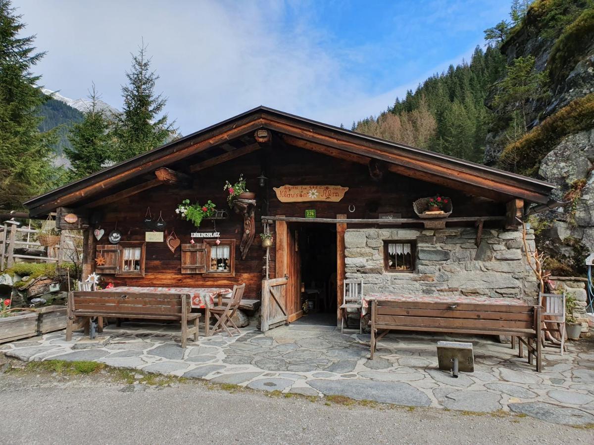 גינזלינג Hotel Gasthaus Schwarzenstein מראה חיצוני תמונה