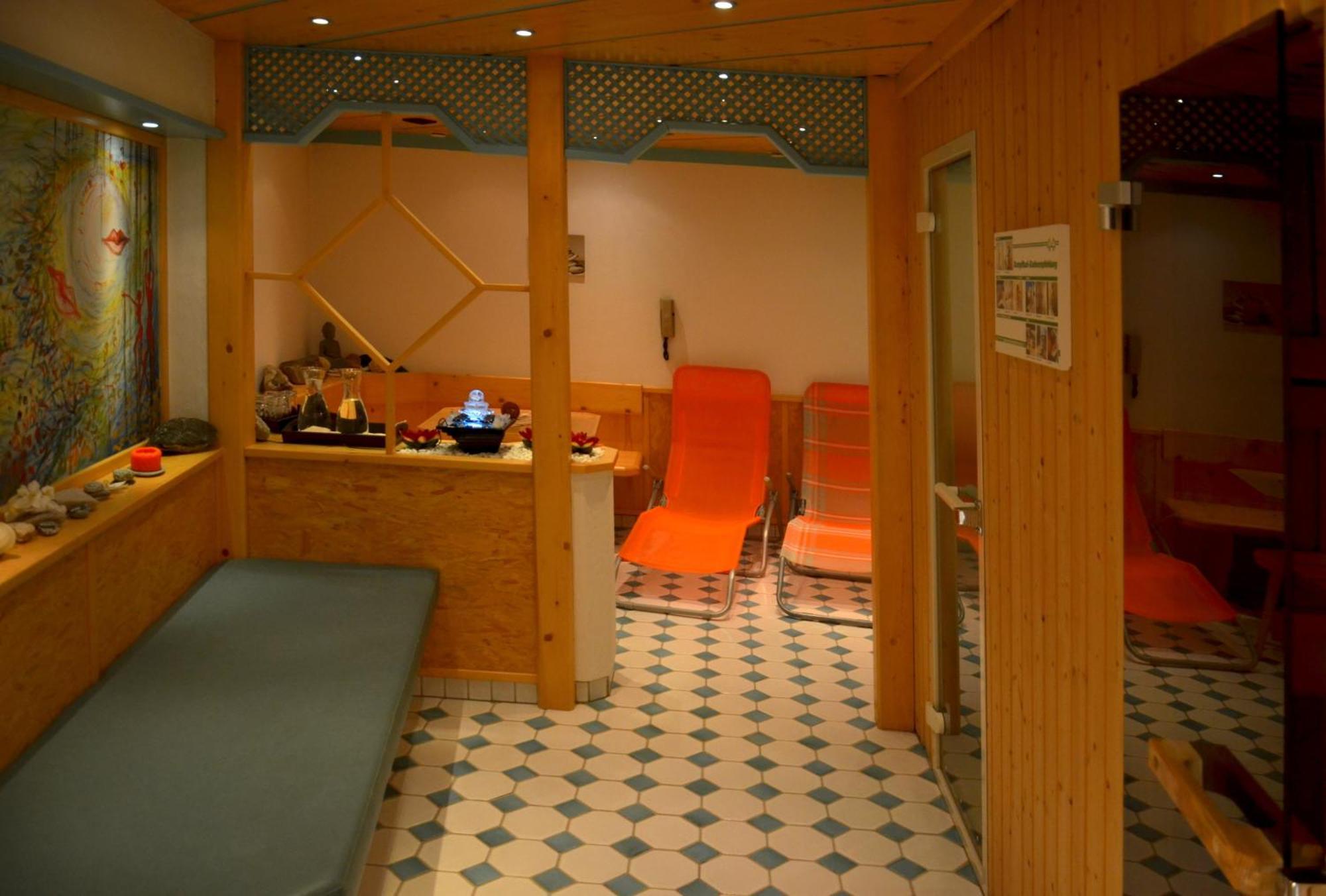 גינזלינג Hotel Gasthaus Schwarzenstein מראה חיצוני תמונה